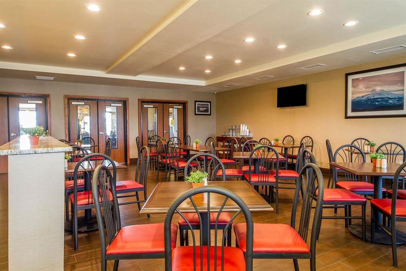 فندق Comfort Suites Redding  Shasta Lake