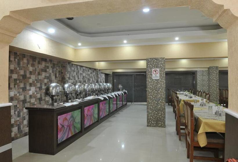 Hotel Delta International