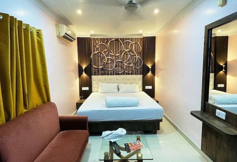 Hotel Delta International