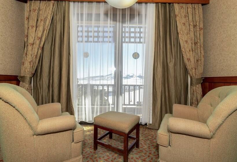 هتل Duja Chalet Ski Center