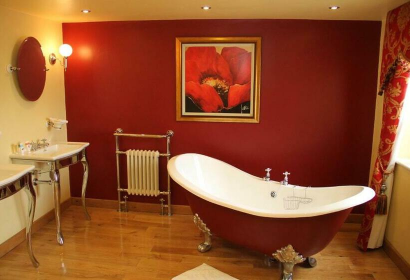 فندق Dunsley Hall