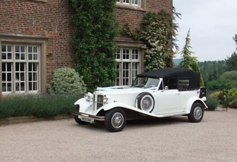 فندق Dunsley Hall