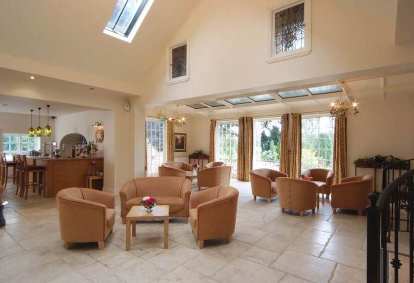 فندق Dunsley Hall