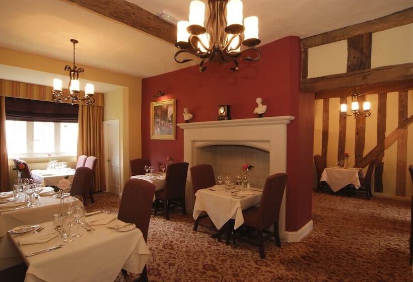 فندق Dunsley Hall