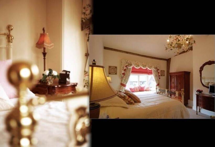 فندق Dunsley Hall