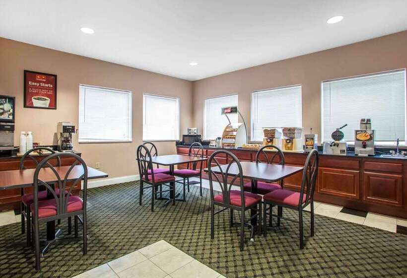 فندق Econo Lodge Harrisburg  Hershey