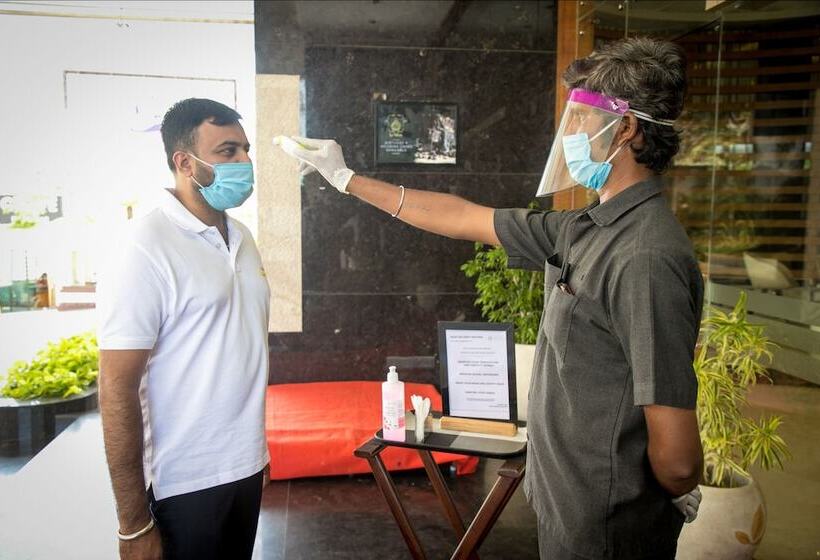 فندق Grand Estancia