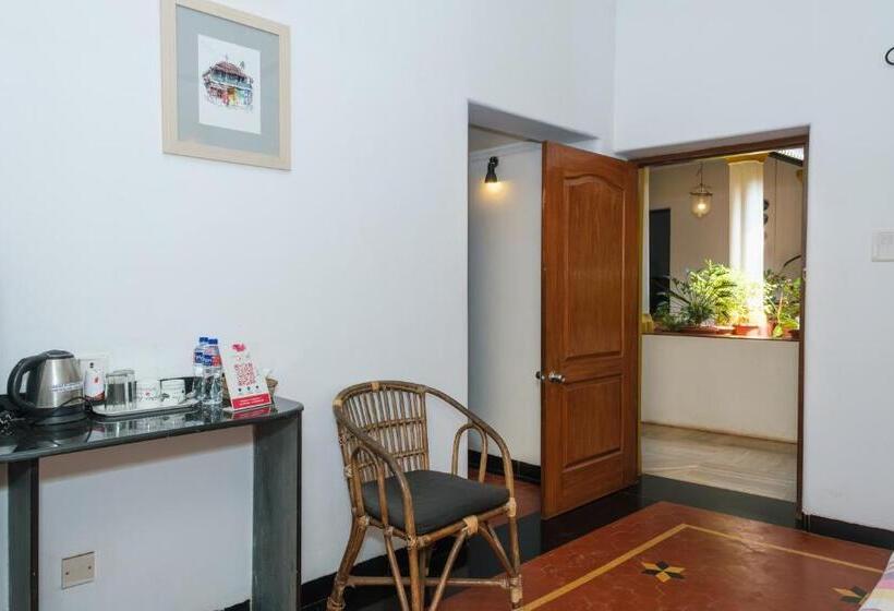 Granpa S Inn Hotel Bougainvillea