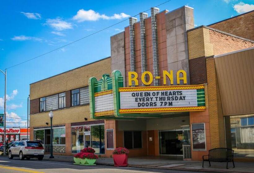 هتل Holiday Inn Express & Suites Ironton, An Ihg