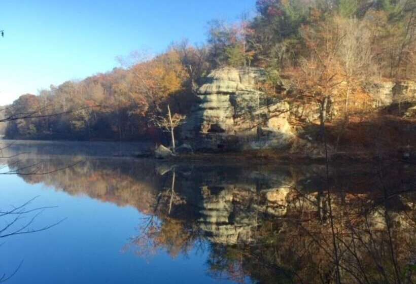 هتل Holiday Inn Express & Suites Ironton, An Ihg