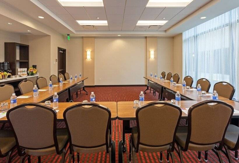 ホテル Hyatt Place Bloomington Indiana