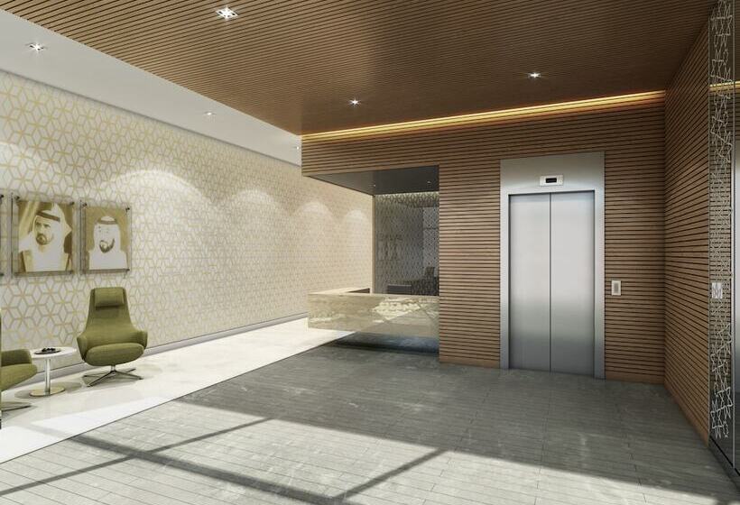 Отель Hyatt Place Dubai Baniyas Square