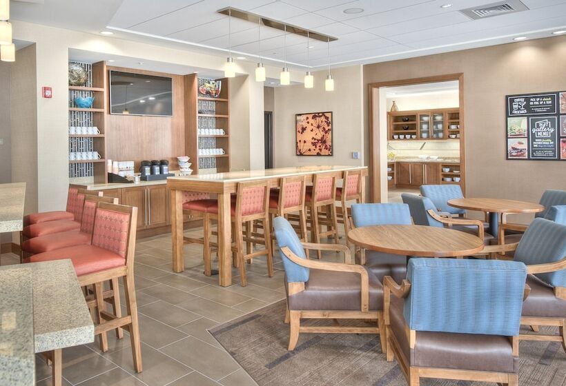 Отель Hyatt Place Durham Southpoint