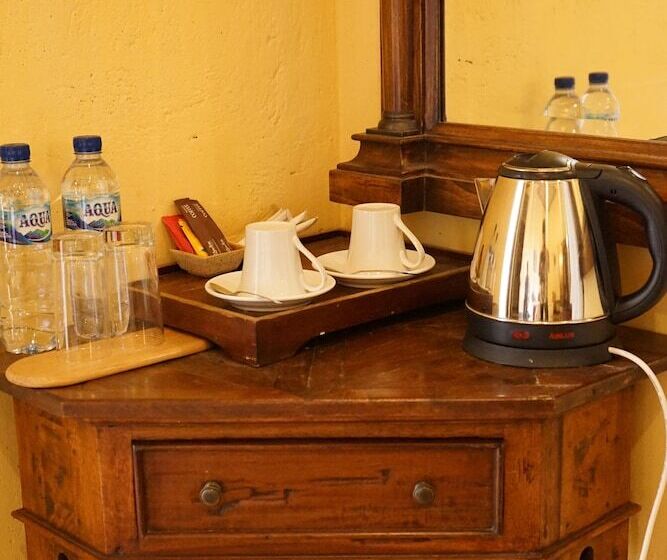 בית מלון כפרי Kayu Arum Resort