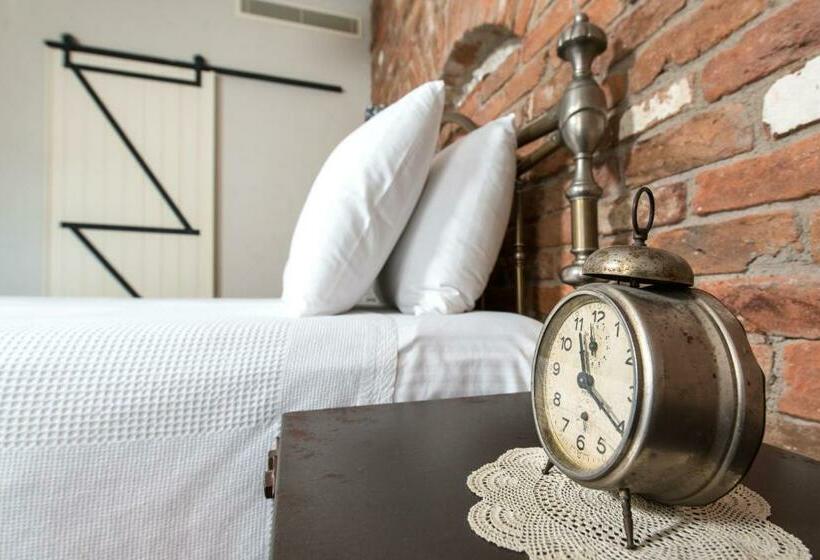 Alacati Kostem Hotel   Special Category