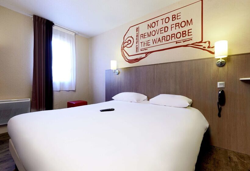 ホテル Kyriad Cholet