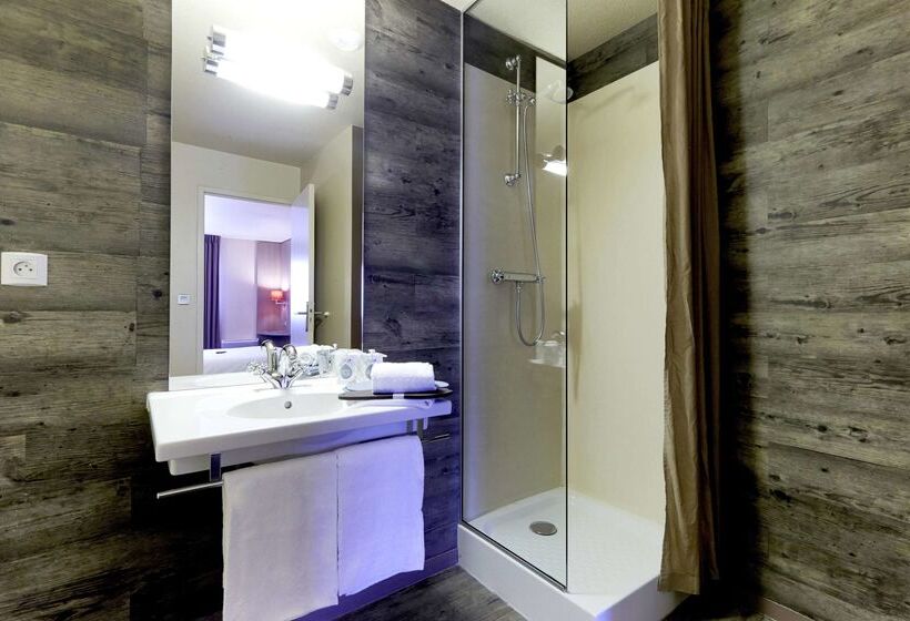 ホテル Kyriad Cholet