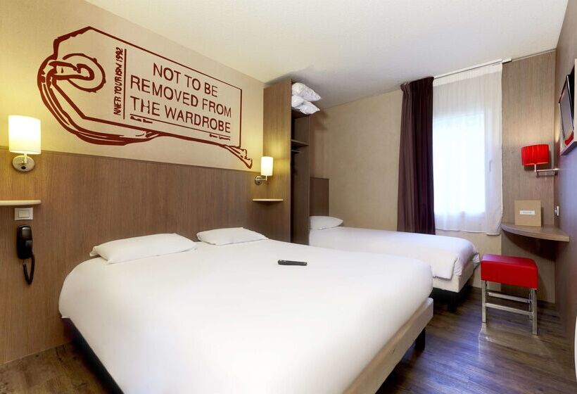 ホテル Kyriad Cholet