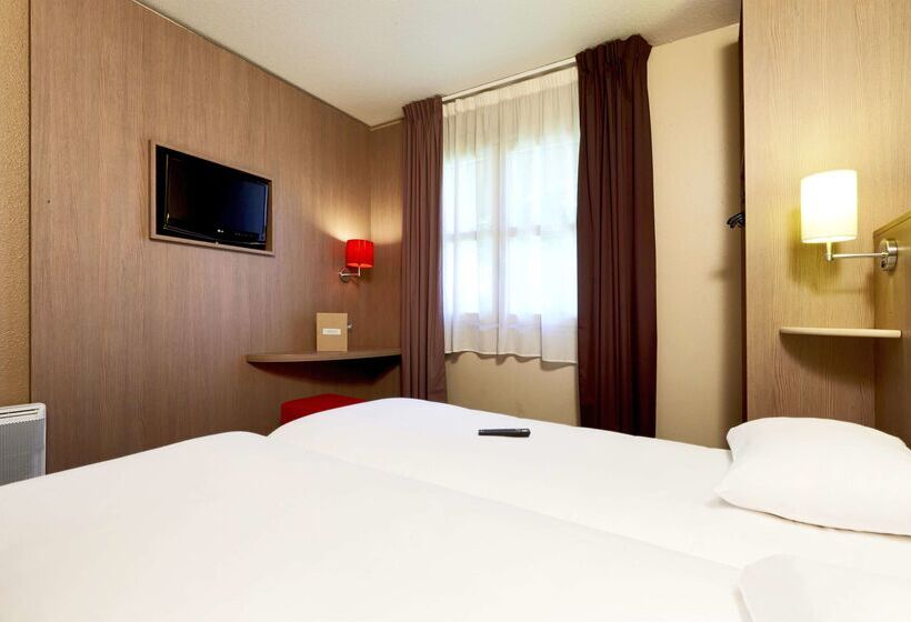 ホテル Kyriad Cholet