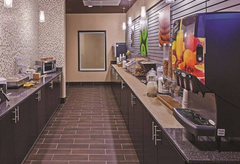 בית מלון כפרי La Quinta By Wyndham Wichita Falls   Msu Area
