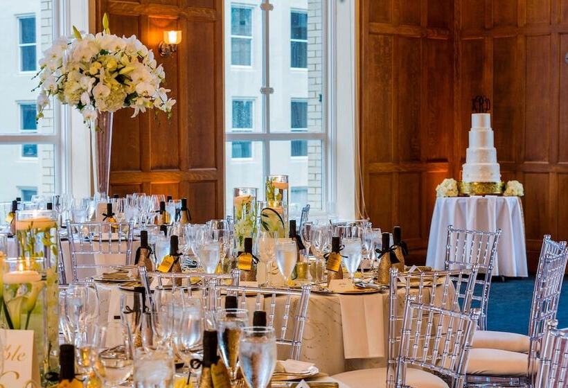 فندق Le Méridien Tampa, The Courthouse