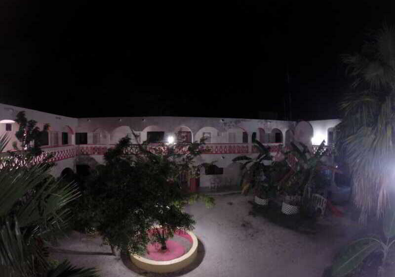 בית מלון כפרי Los Arcos Holbox