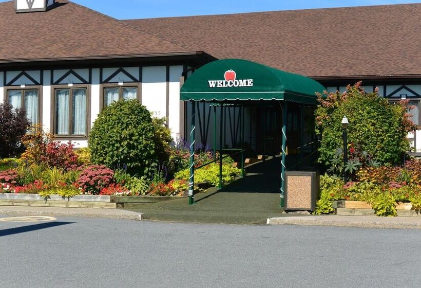 فندق Mcintosh Country Inn & Conference Centre