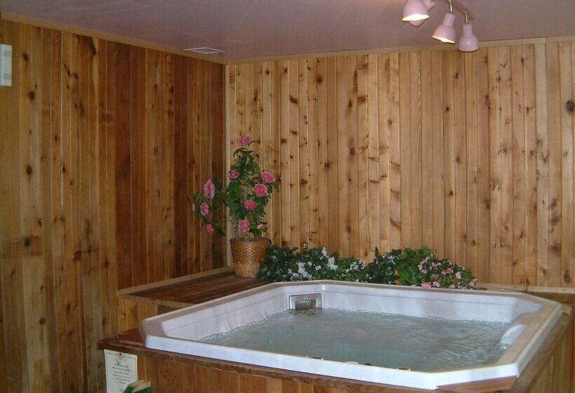 فندق Mcintosh Country Inn & Conference Centre