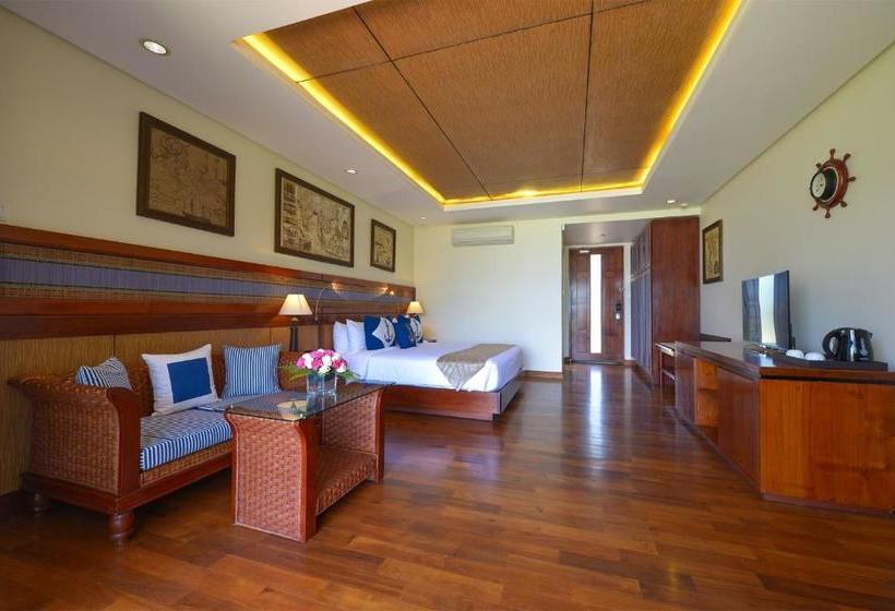 Hotel Ngwe Saung Yacht Club & Resort