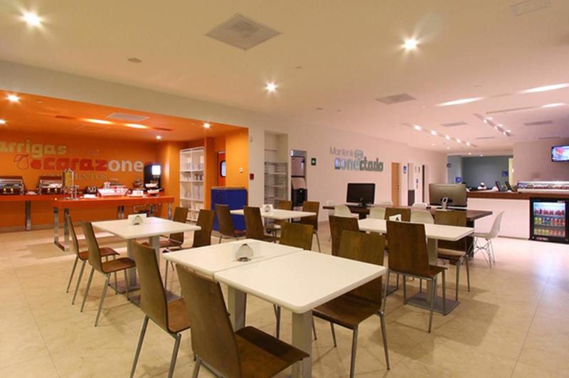 هتل One Puerto Vallarta Aeropuerto