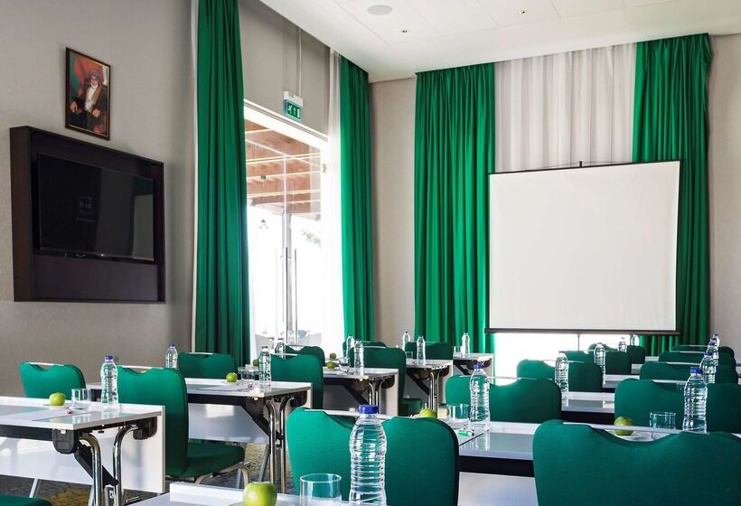 Park Inn By Radisson Hotel And Residence Duqm