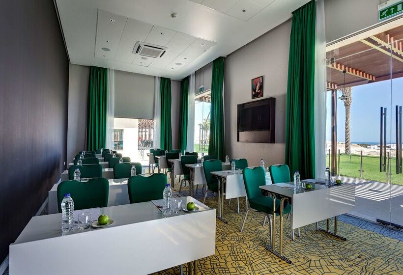 Park Inn By Radisson Hotel And Residence Duqm