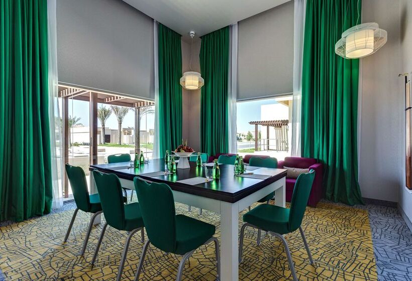 Park Inn By Radisson Hotel And Residence Duqm