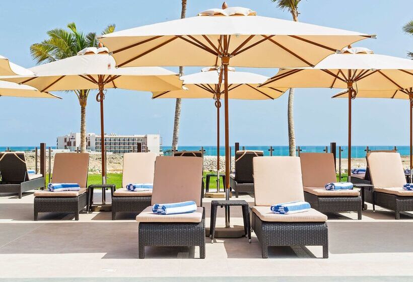 Park Inn By Radisson Hotel And Residence Duqm