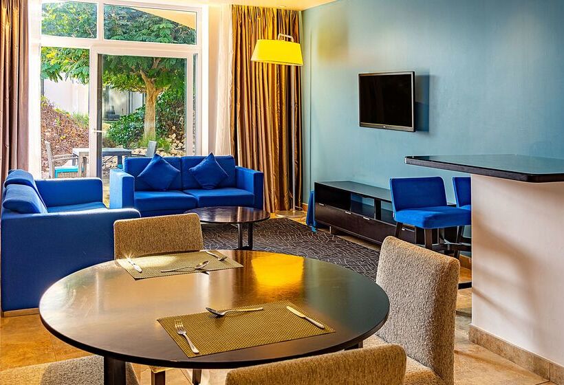 Park Inn By Radisson Hotel And Residence Duqm