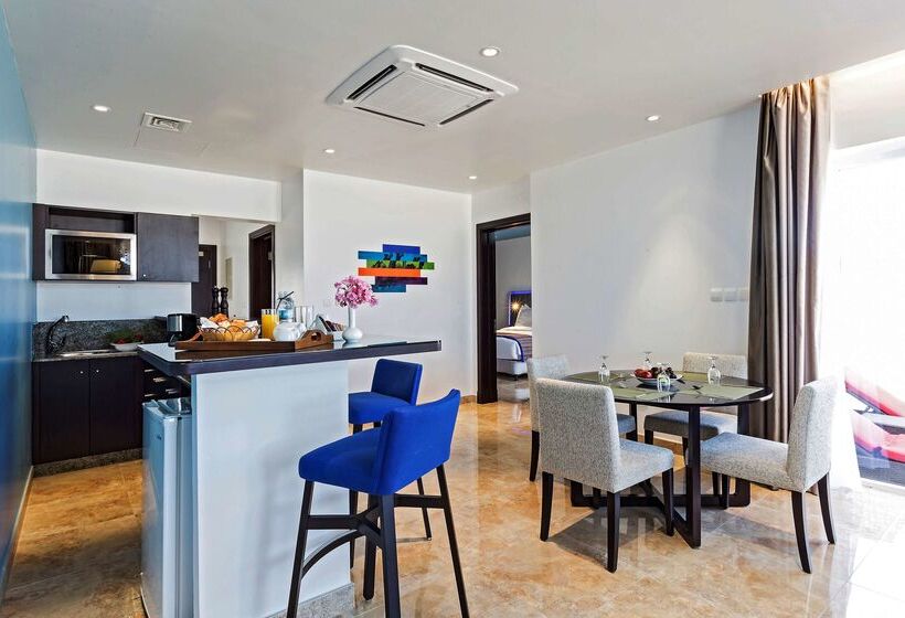 Park Inn By Radisson Hotel And Residence Duqm