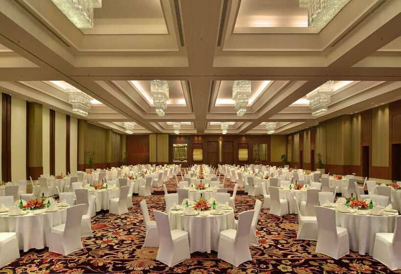 فندق Park Plaza Chandigarh Zirakpur