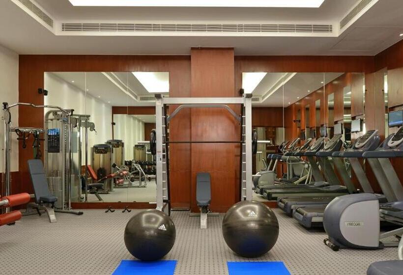 فندق Park Plaza Chandigarh Zirakpur