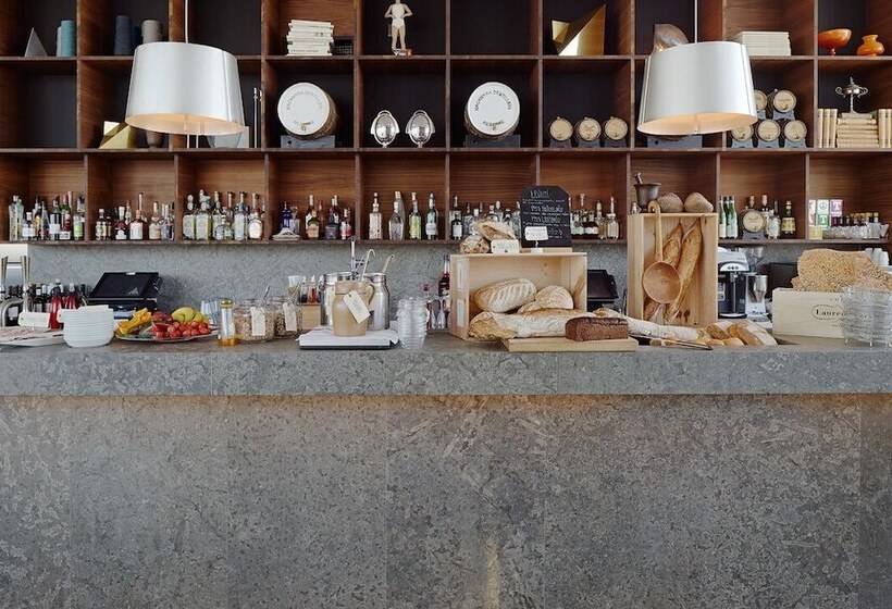 בית מלון כפרי Pm & Vänner