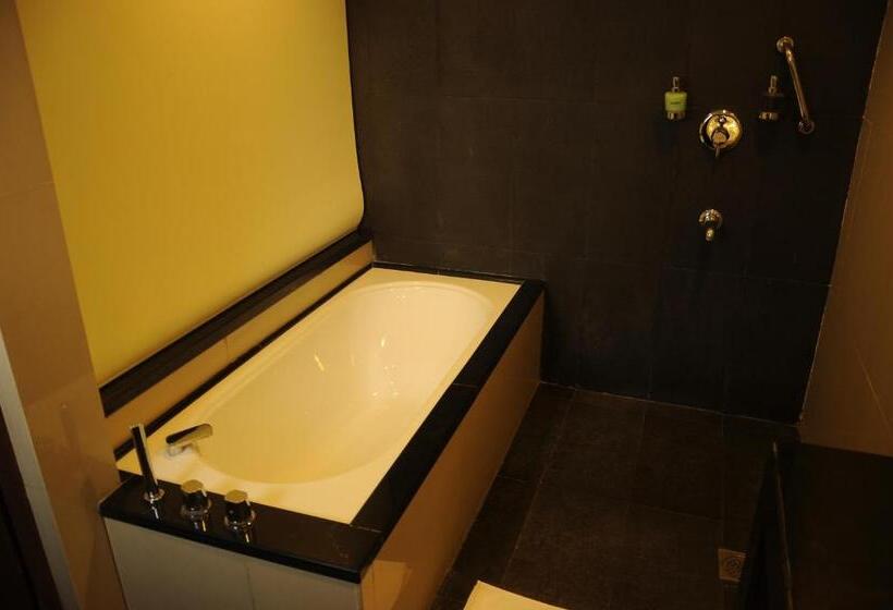 Regency Sameera Vellore By Grt Hotels
