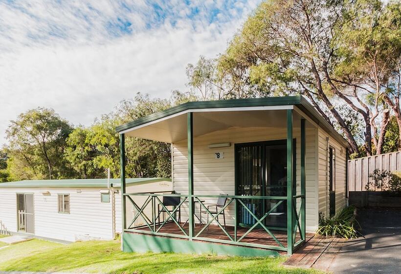 هتل Riverview Tourist Park