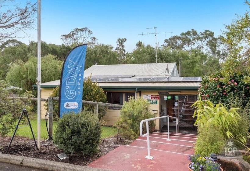 هتل Riverview Tourist Park