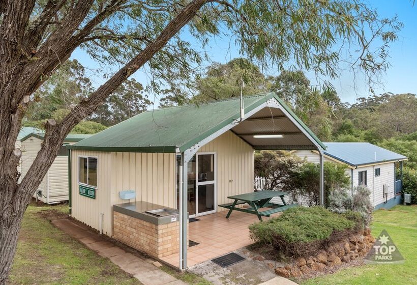 هتل Riverview Tourist Park