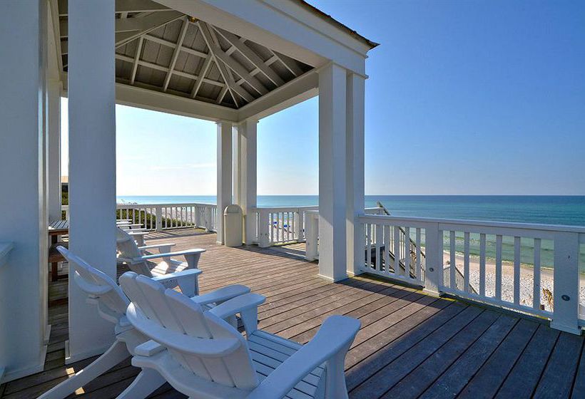 בית מלון כפרי Seaside Cottage Rental Agency