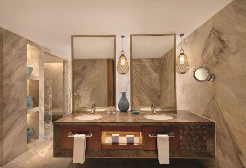 فندق Shangrila Lhasa