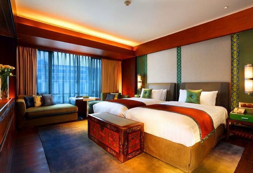 ホテル Shangrila Lhasa