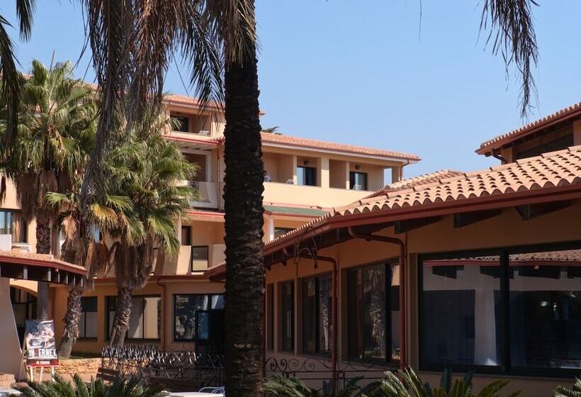 호텔 Th Le Castella   Baia Degli Dei Village