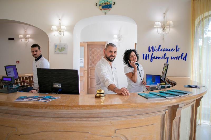 호텔 Th Le Castella   Baia Degli Dei Village