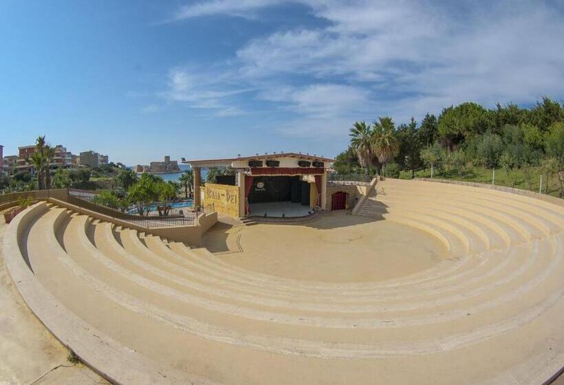 호텔 Th Le Castella   Baia Degli Dei Village