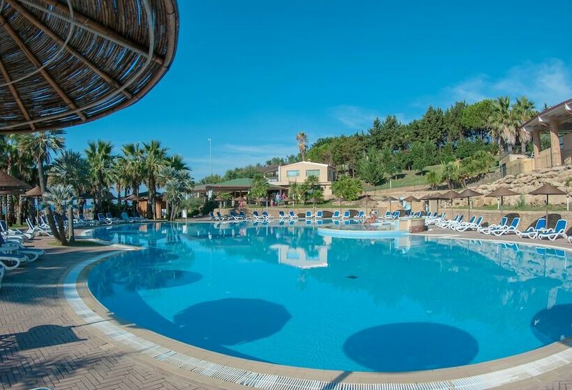 호텔 Th Le Castella   Baia Degli Dei Village